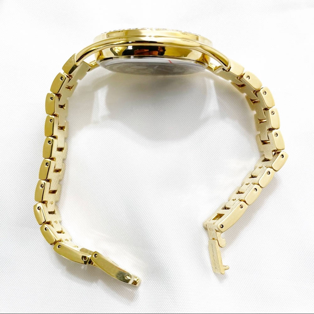 BETSEY JOHNSON WATCH - Picture 6 of 7
